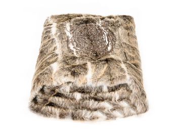 FM4 - Hand embroidered fake fur lap robe by MX HOME - view 2